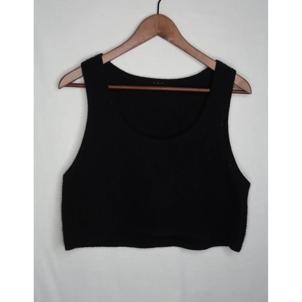 ALO Yoga Cashmere Plush Waffle Knit Cropped Top Black Sleeveless Women's Small
